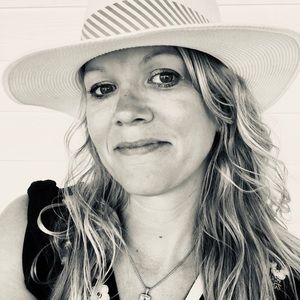 Meet your Posher, Sasha